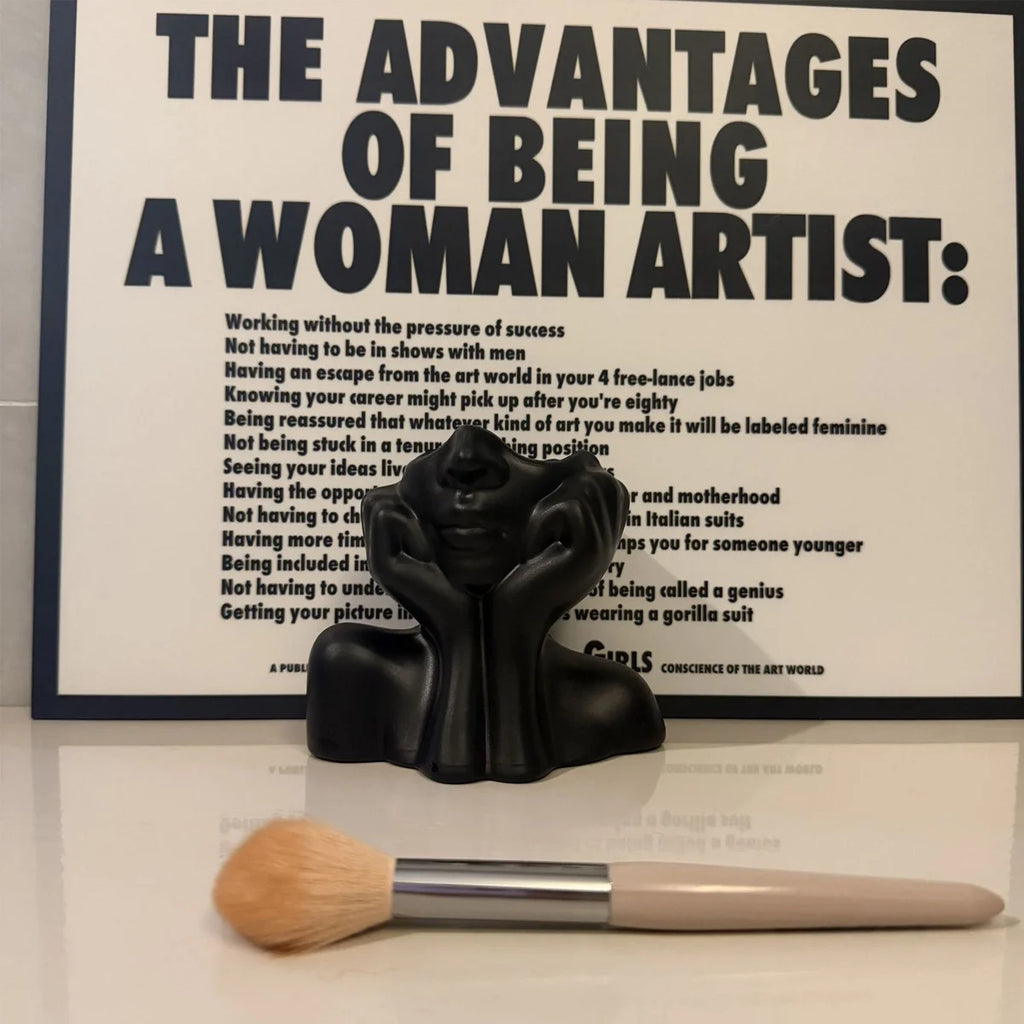 Face Design Makeup Brush Holder