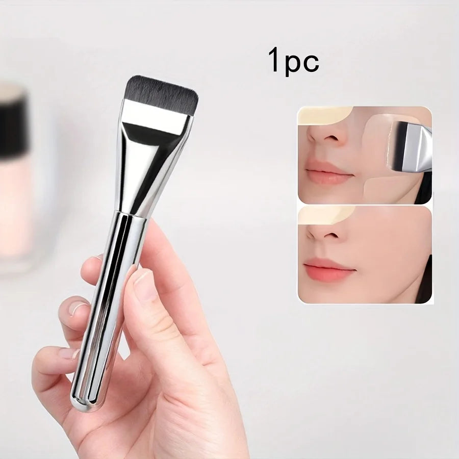 Oval Foundation Brush