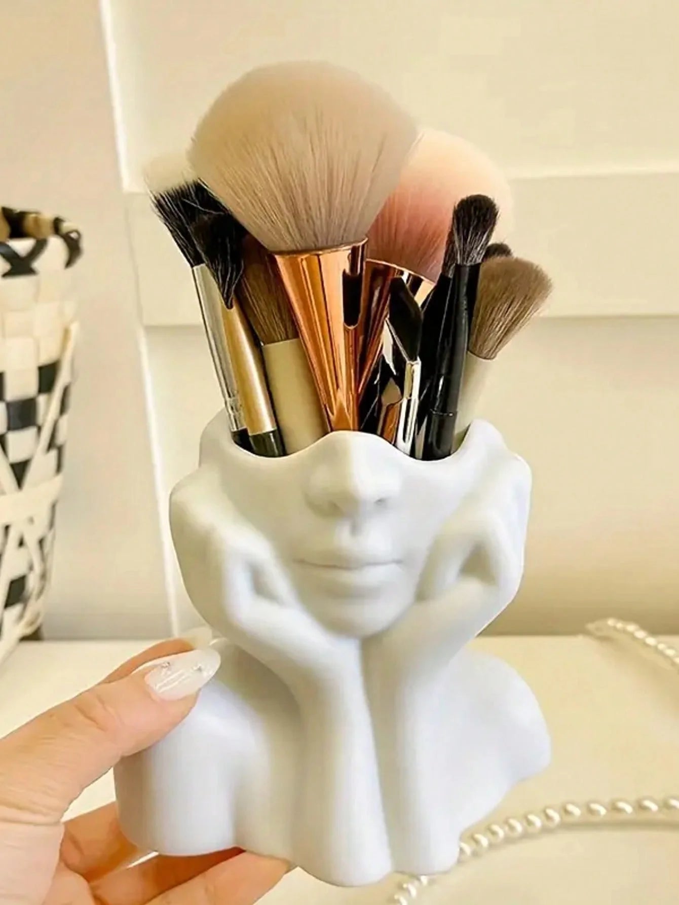 Face Design Makeup Brush Holder