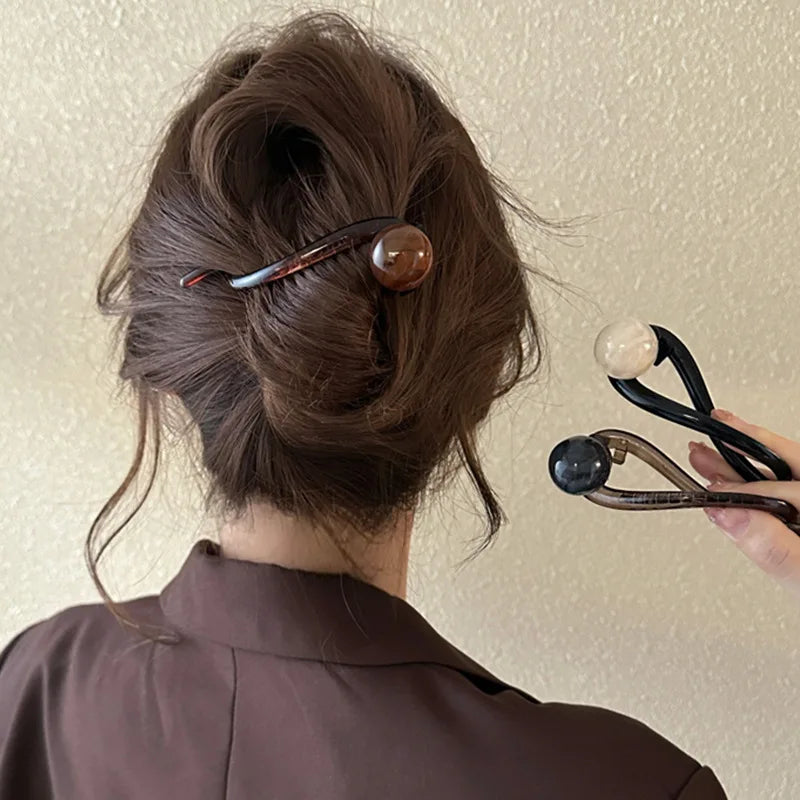 Pearl Twist Hair Clip