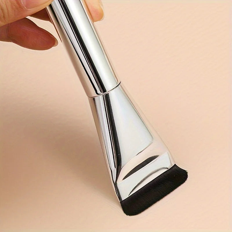 Oval Foundation Brush