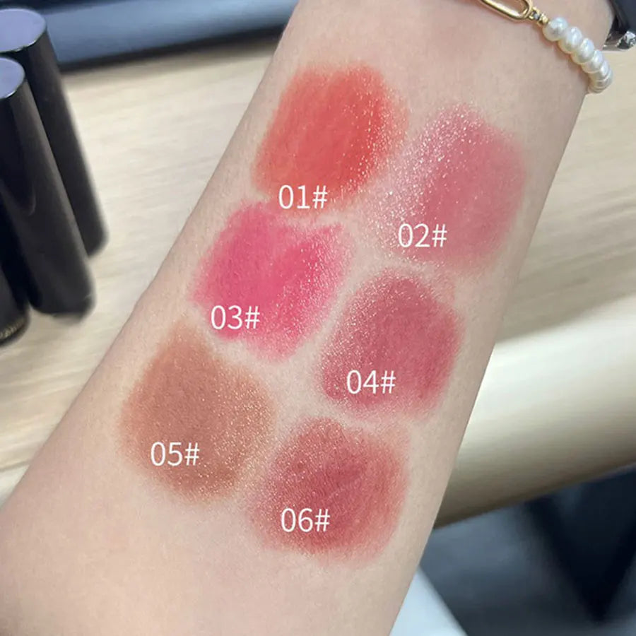 Glossy Lipstick